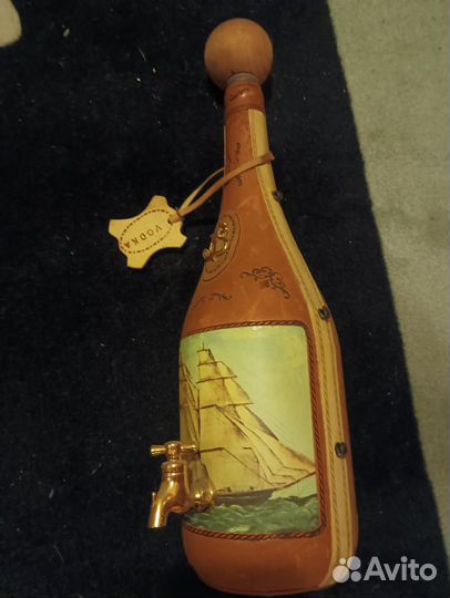 Бутылка коллекционная