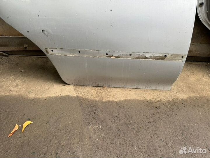 Дверь боковая задняя правая Kia Spectra 2
