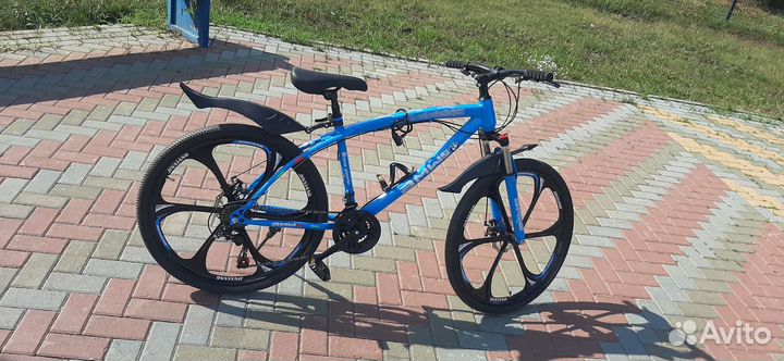 Велосипед скоростной BMW