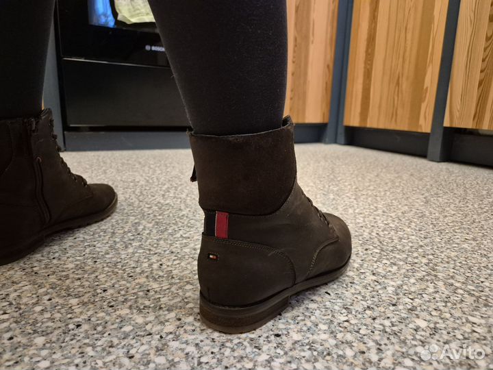 Ботинки женские tommy hilfiger 38 размер