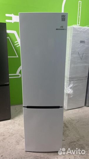 Холодильник Bosch KGV39XW22R