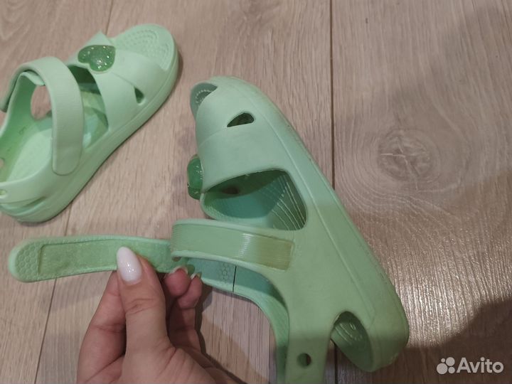Crocs c10 сабо
