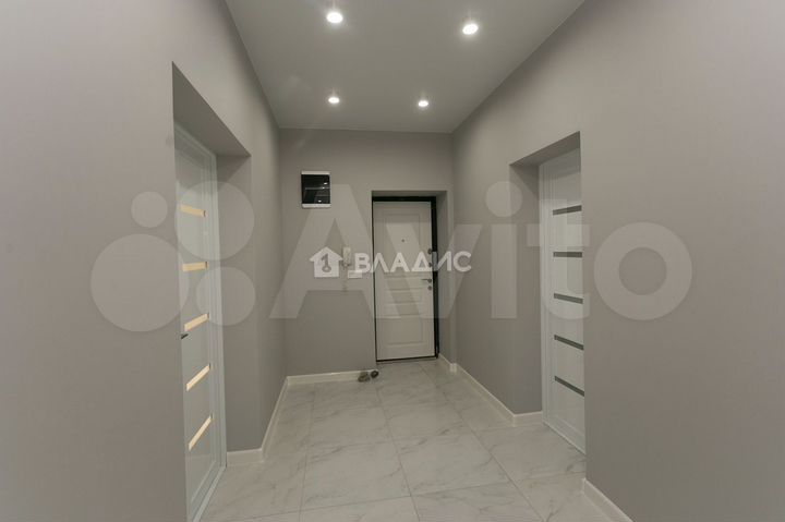 4-к. квартира, 81,3 м², 1/2 эт.