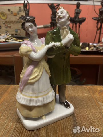 Фарфоровые статуэтки