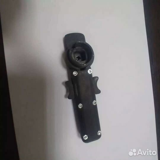 Ручка палубного люка Bayliner 212, 245, 252, 652