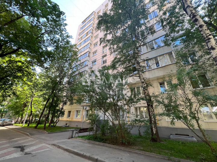 3-к. квартира, 64 м², 2/12 эт.