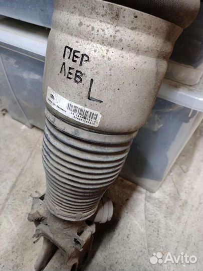 Пневмостойка пневма передняя VW Туарег Ауди Q7