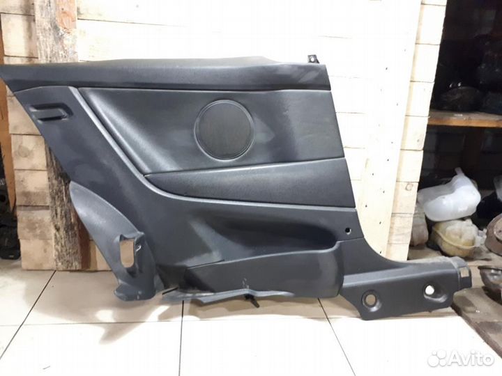 Обшивка салона левая Opel Astra H 2004-2014