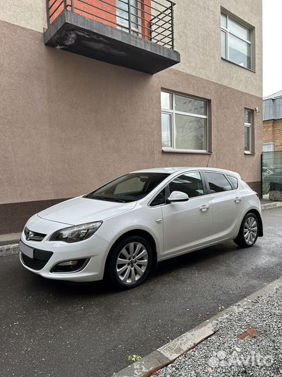Opel Astra 1.6 AT, 2015, 91 800 км