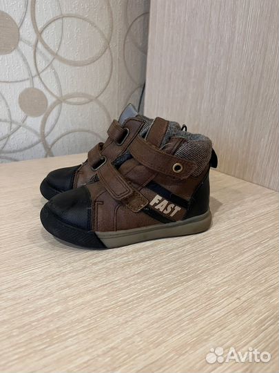 Ботинки на мальчика 24 размер