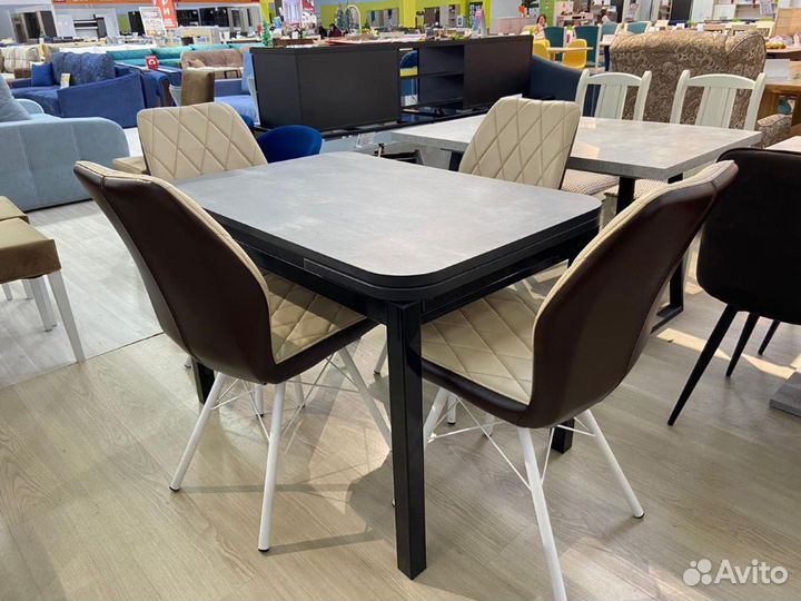 Стол кухонный Одиссей стекло 0,9 м