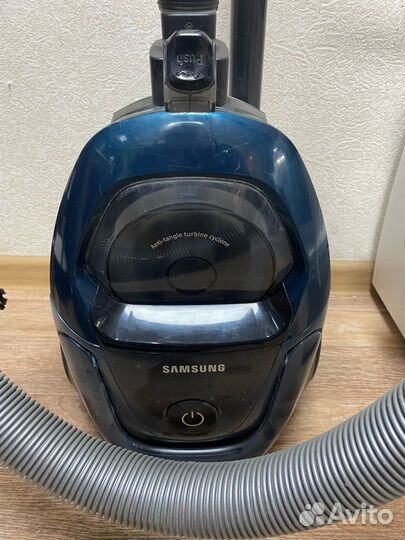Пылесос Samsung SC18M31B0HN (П)