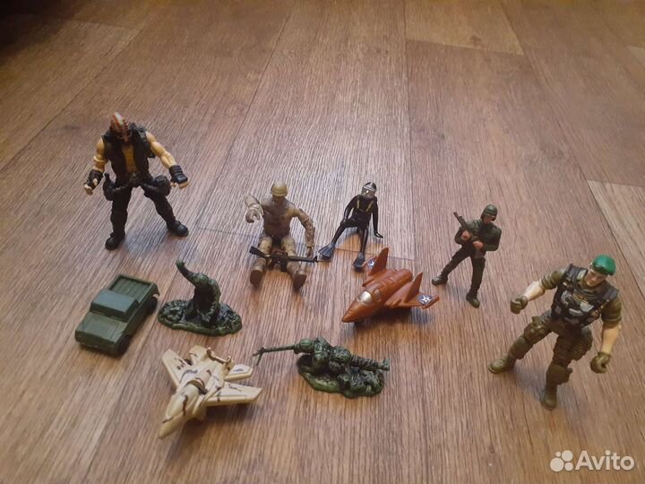 Игрушки солдатики