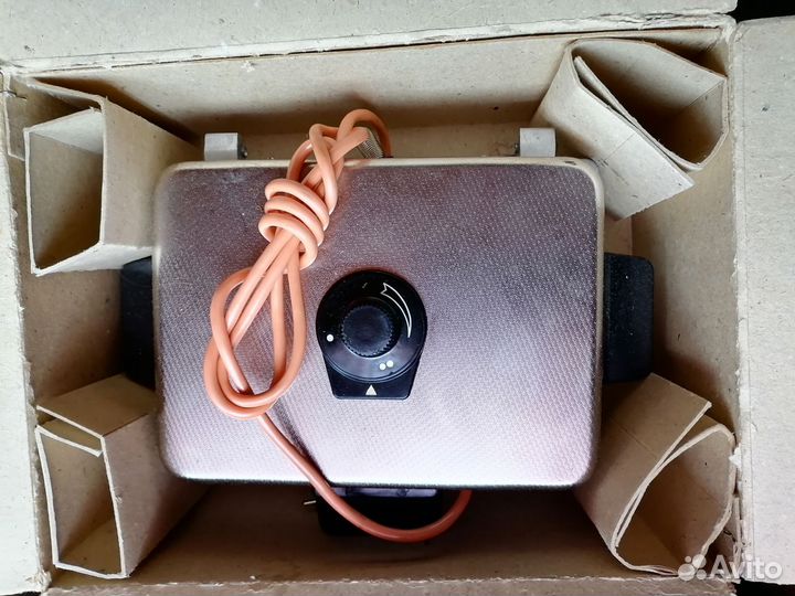 Электровафельница-жаровня. Гриль. Литва