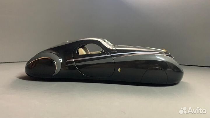 Duesenberg Simone Coupe 1/24