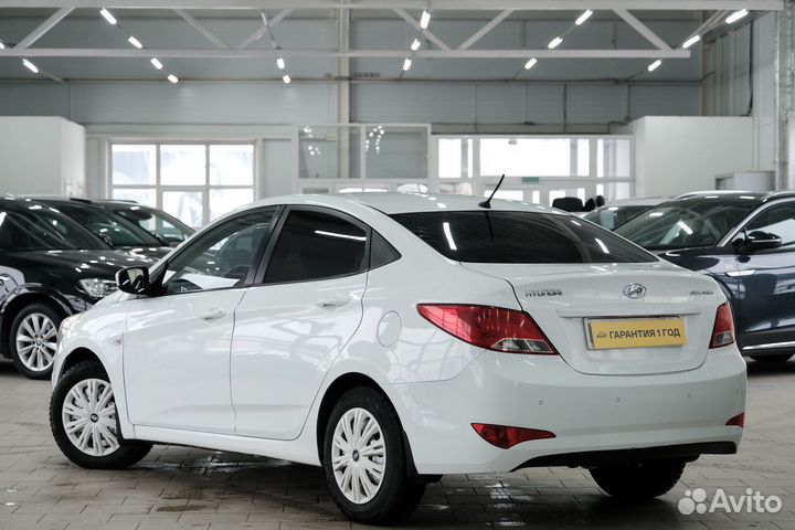 Hyundai Solaris 1.6 AT, 2015, 206 000 км