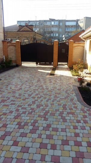 Комната 25 м² в 5-к., 2/2 эт.