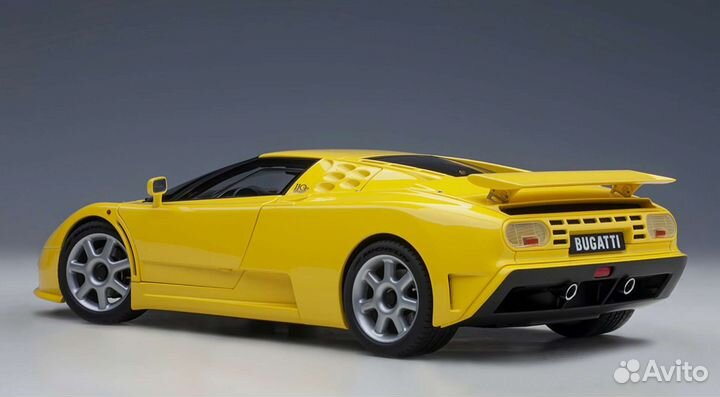 Модель Bugatti EB 110 SS 1:18 Autoart