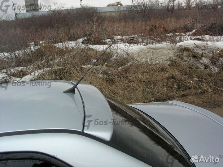 Козырек на стекло на Mitsubishi Lancer 9