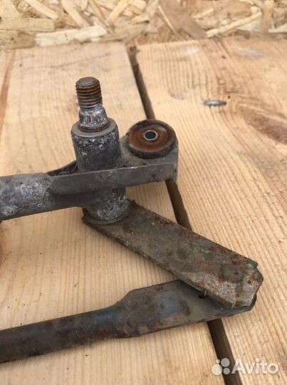 Трапеция дворников Киа Церато 1