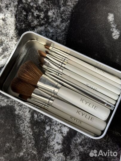 Кисти кайли kylie новые набор