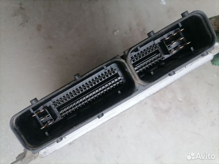 Блок управл. двигателем Nissan Almera Classic B10