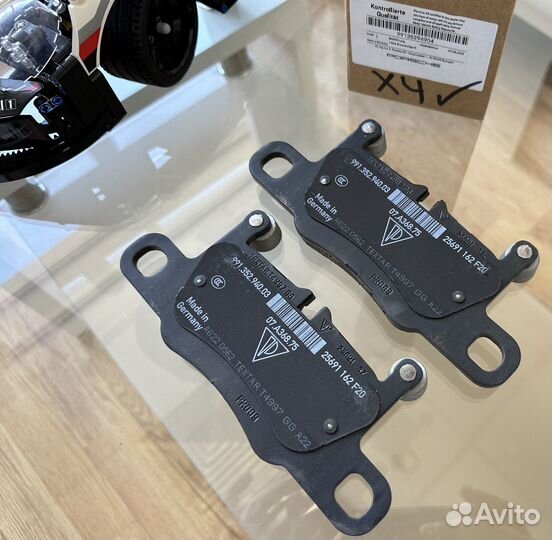 Колодки тормозные задние, Porsche Carrera 991