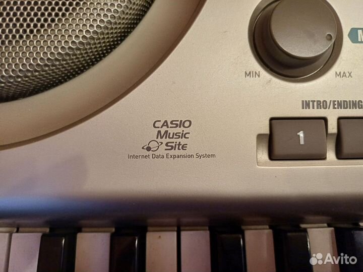 Синтезатор Casio wk 3300