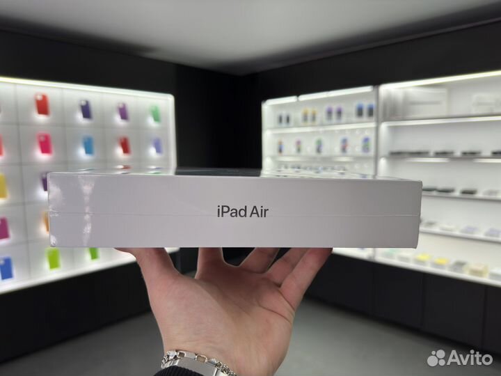 iPad Air (5th Generation) 64GB, Wi-Fi
