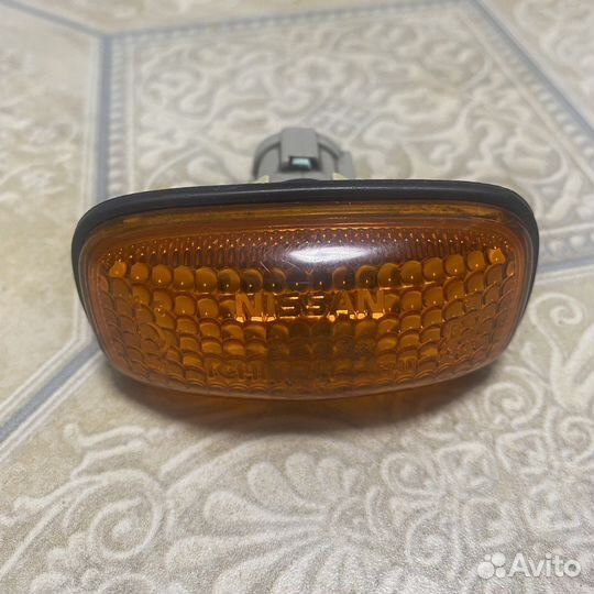 Повторитель поворотника bluebird sylphy