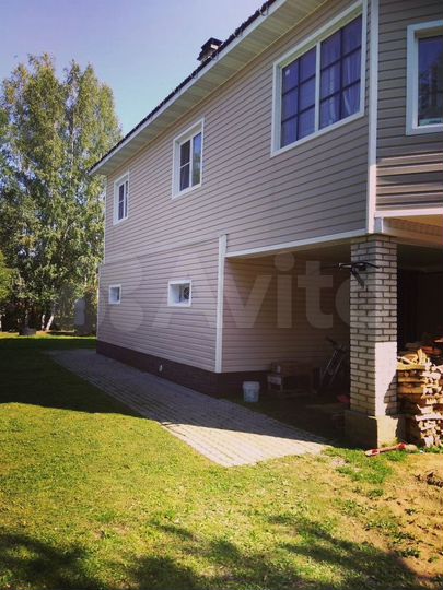 Дом 170 м² на участке 9 сот.