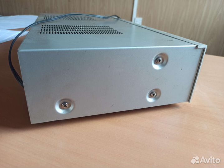 Усилитель akai AM U210