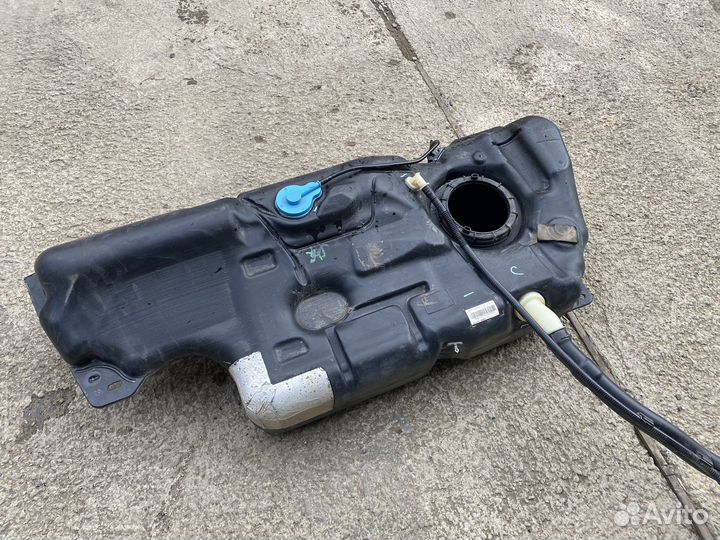 Топливный бак Peugeot 308