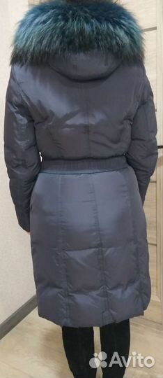 Пуховик женский