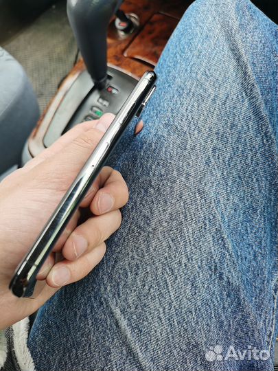 iPhone X, 256 ГБ