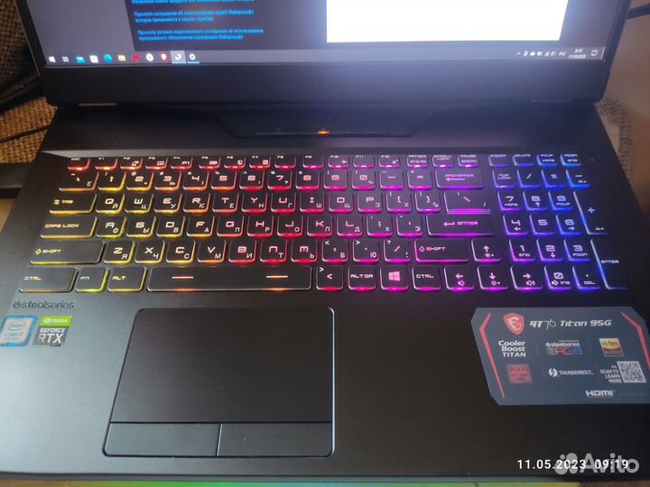 Игровой ноутбук MSI GT 76 Titan 95G