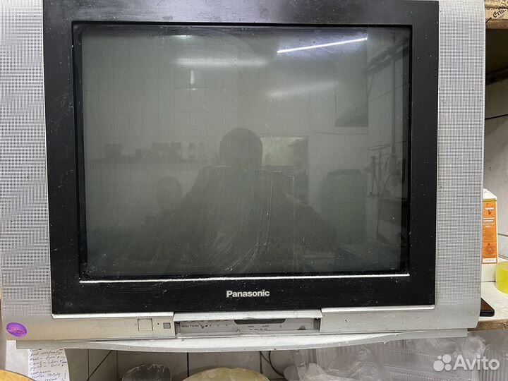 Телевизор бу panasonic