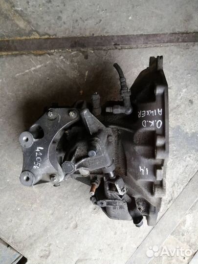 МКПП Опель Корса Д 2012 год A14XER 1.4