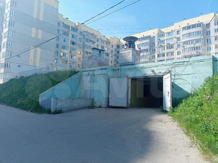 Машиноместо, 18 м²