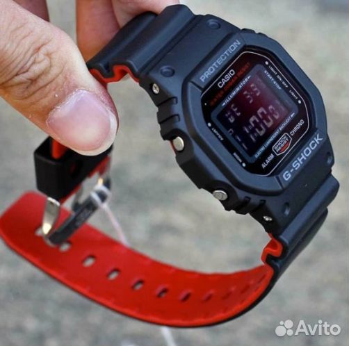 Наручные часы Casio G-shock DW-5600UHR-1