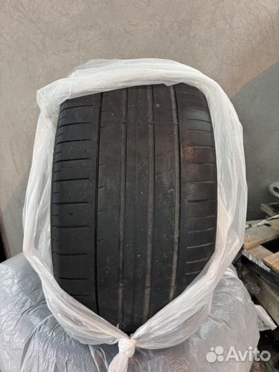 Pirelli Scorpion 275/45 R21 и 315/40 R21