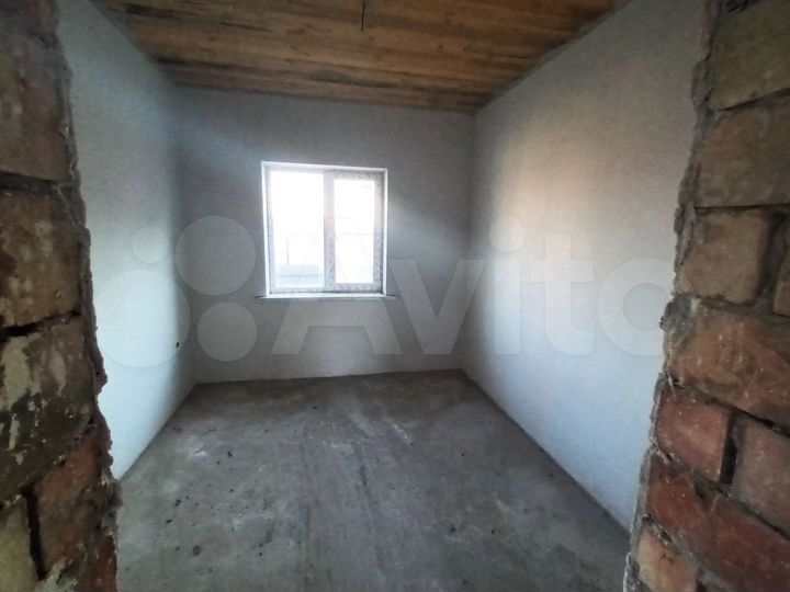 Дом 85 м² на участке 4 сот.