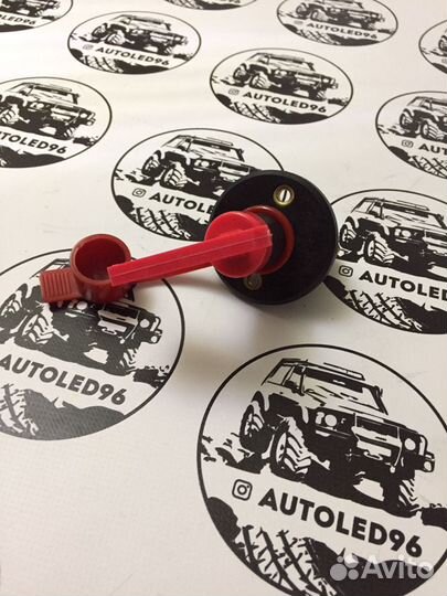 Размыкатель массы для лебедки 12000LBS 12V 200A