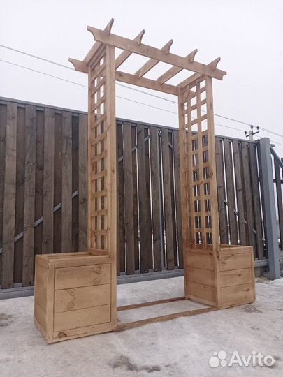 Арка садовая. шпалера