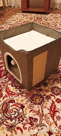 Домик для кошки с когтеточкой