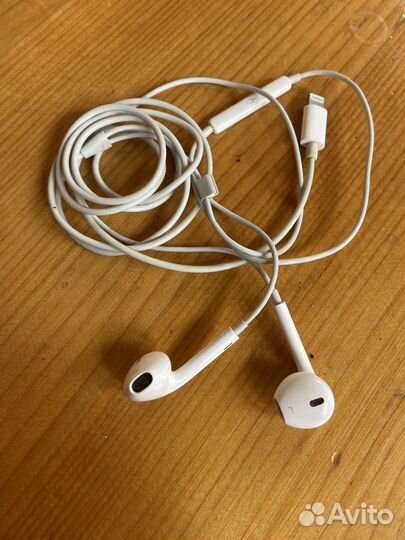 Наушники проводные apple