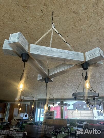 Продам столы лавочки люстра