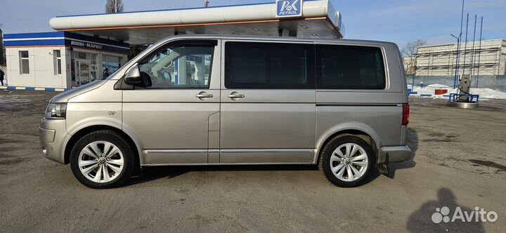 Volkswagen Multivan 2.0 AMT, 2010, 350 452 км