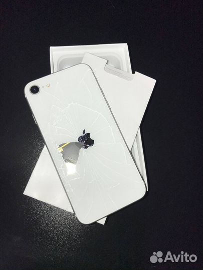 iPhone SE2020 64gb