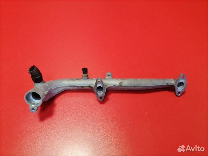 Фланец системы охлаждения Nissan Pathfinder R51